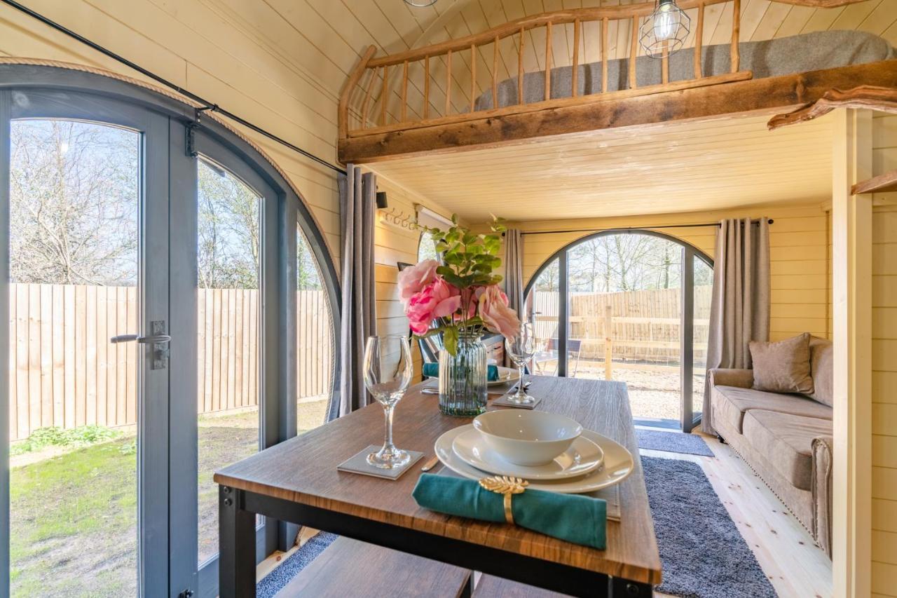 Villa Laburnum Farm Estate Alderton  Exterior foto